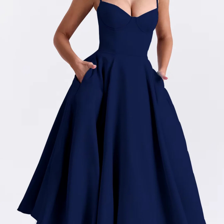Alise - Elegantes, fließendes Korsettkleid
