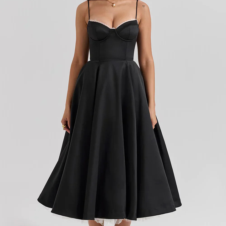 Alise - Elegantes, fließendes Korsettkleid